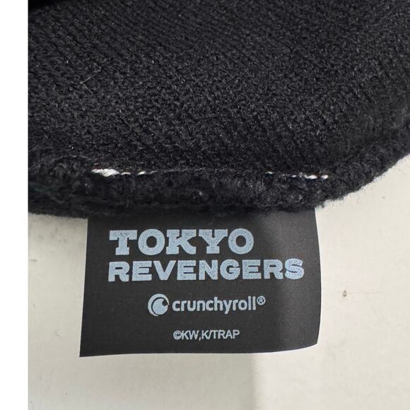 TOKYO REVENGERS Atsuko Beanie NEW Black Red Crunchyroll Size OS, Fits Most - Picture 3 of 4